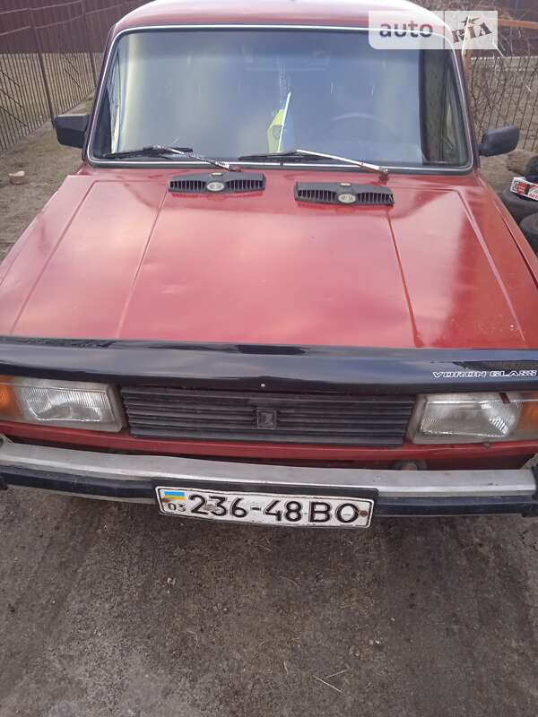 Седан ВАЗ / Lada 2105 1990 в Рожище