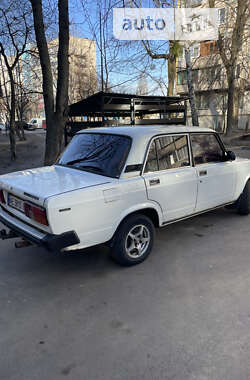 Седан ВАЗ / Lada 2105 1994 в Києві
