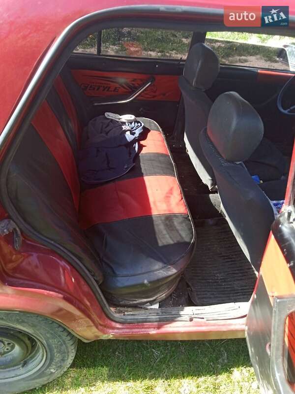Седан ВАЗ / Lada 2105 1996 в Хмельницком