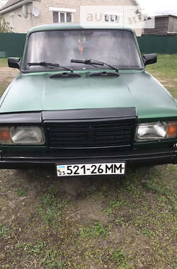 Седан ВАЗ / Lada 2105 1984 в Городне
