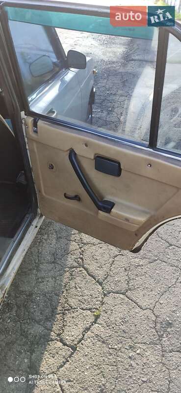 Седан ВАЗ / Lada 2105 1988 в Полтаві