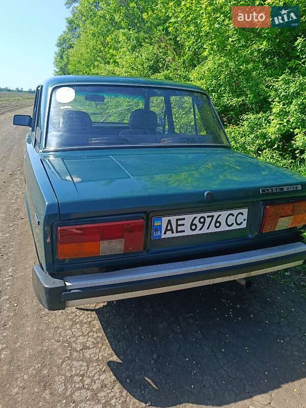 Седан ВАЗ / Lada 2105 1996 в Карлівці