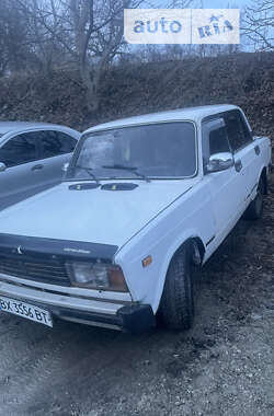 Седан ВАЗ / Lada 2105 1982 в Чемеровцах