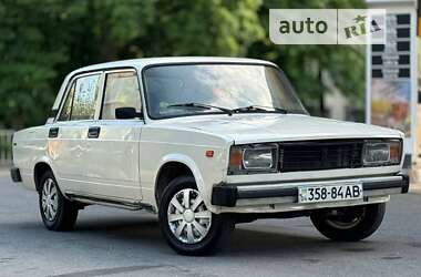 Седан ВАЗ / Lada 2105 1990 в Дніпрі