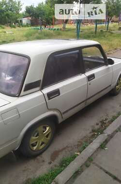 Седан ВАЗ / Lada 2105 1990 в Кривому Розі