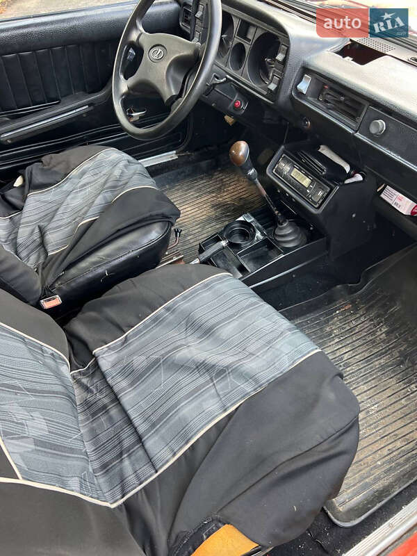 Седан ВАЗ / Lada 2105 1982 в Львові