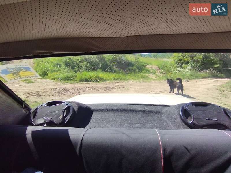 Седан ВАЗ / Lada 2105 1988 в Ужгороді