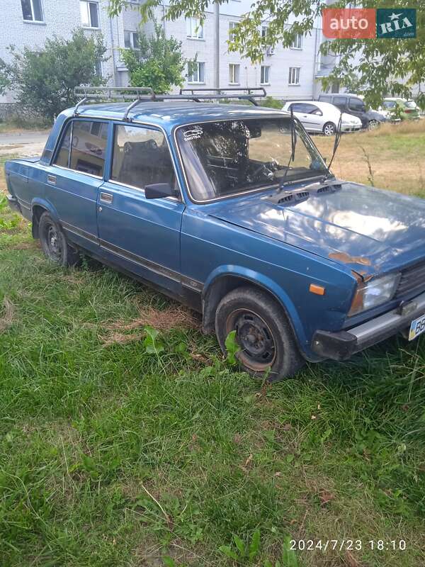 Седан ВАЗ / Lada 2105 1986 в Буче