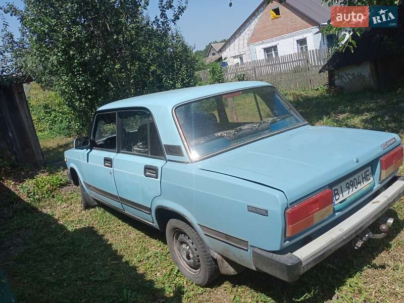 Седан ВАЗ / Lada 2105 1990 в Шишаки
