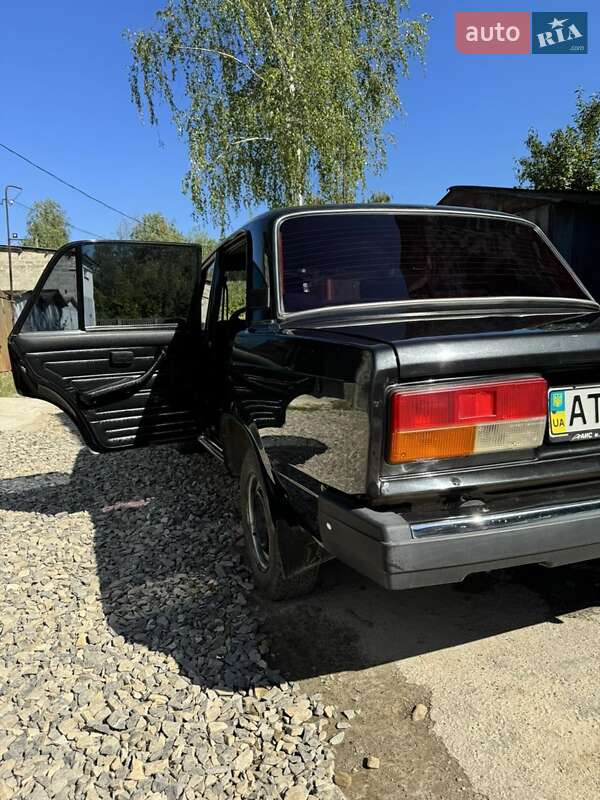 Седан ВАЗ / Lada 2105 2007 в Ивано-Франковске