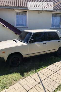 Седан ВАЗ / Lada 2105 1993 в Стрые