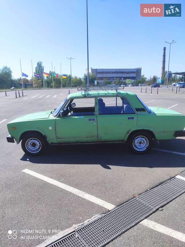 Седан ВАЗ / Lada 2105 1982 в Кривом Роге