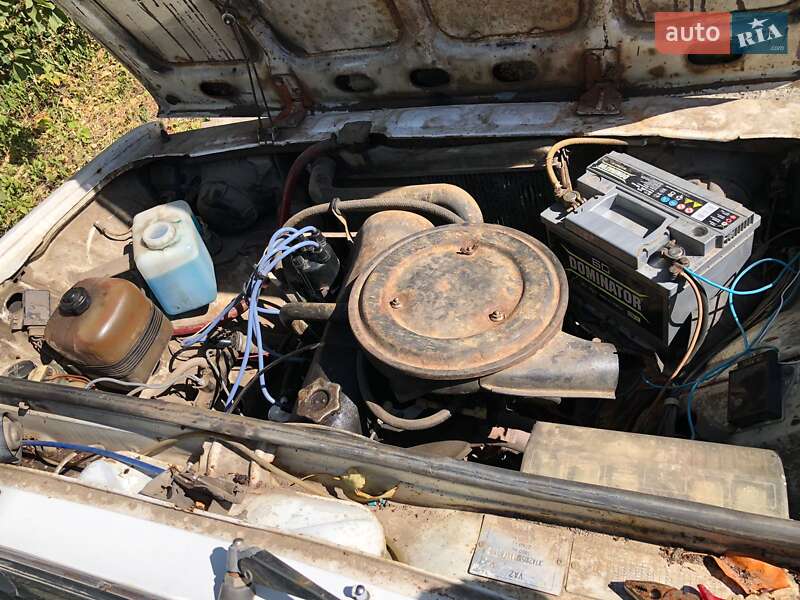 Седан ВАЗ / Lada 2105 1990 в Днепре