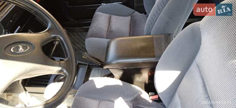 Седан ВАЗ / Lada 2105 1997 в Харкові