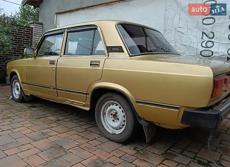 ВАЗ / Lada 2105