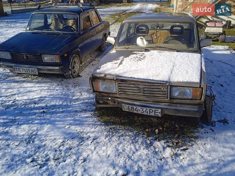 Седан ВАЗ / Lada 2105 1985 в Коровії