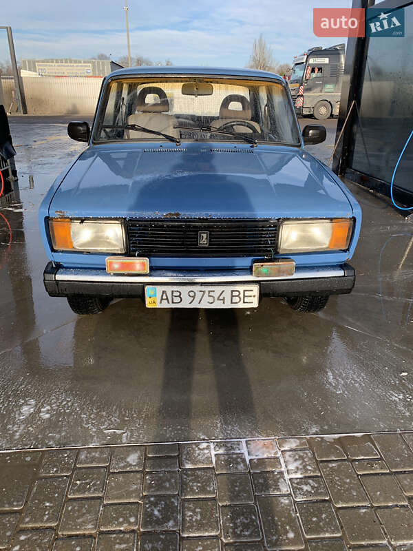 Седан ВАЗ / Lada 2105 1992 в Одессе