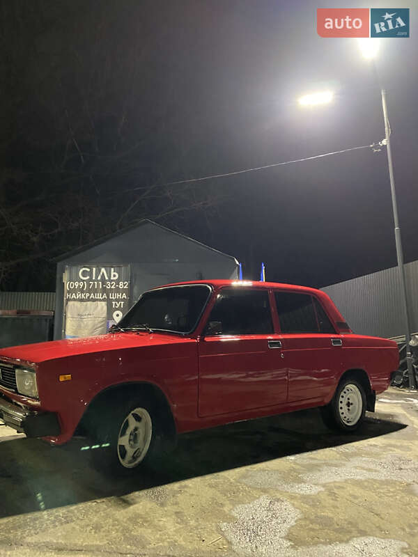 Седан ВАЗ / Lada 2105 1987 в Броварах