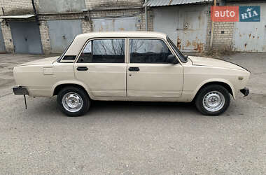 Седан ВАЗ / Lada 2105 1995 в Дніпрі