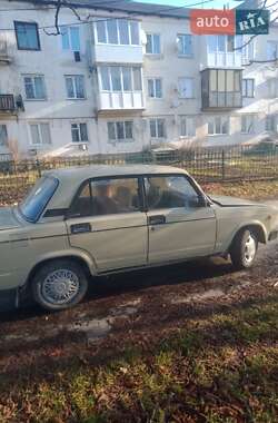 Седан ВАЗ / Lada 2105 1987 в Кременці