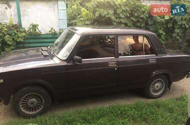 Седан ВАЗ / Lada 2105 1985 в Днепре