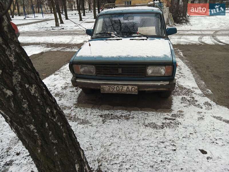 Седан ВАЗ / Lada 2105 1983 в Доброполье