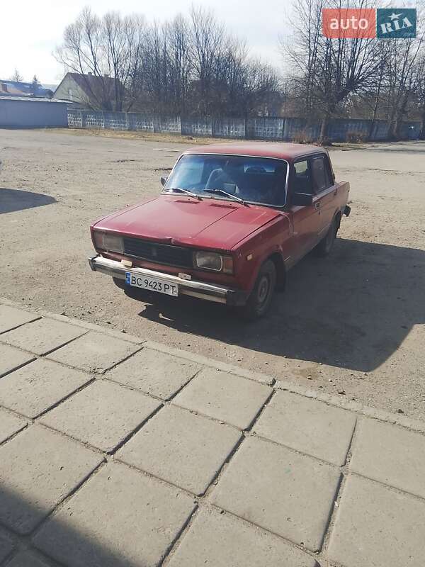 Седан ВАЗ / Lada 2105 1988 в Добросині