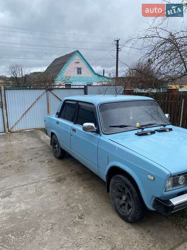 Седан ВАЗ 2105 1990 в 