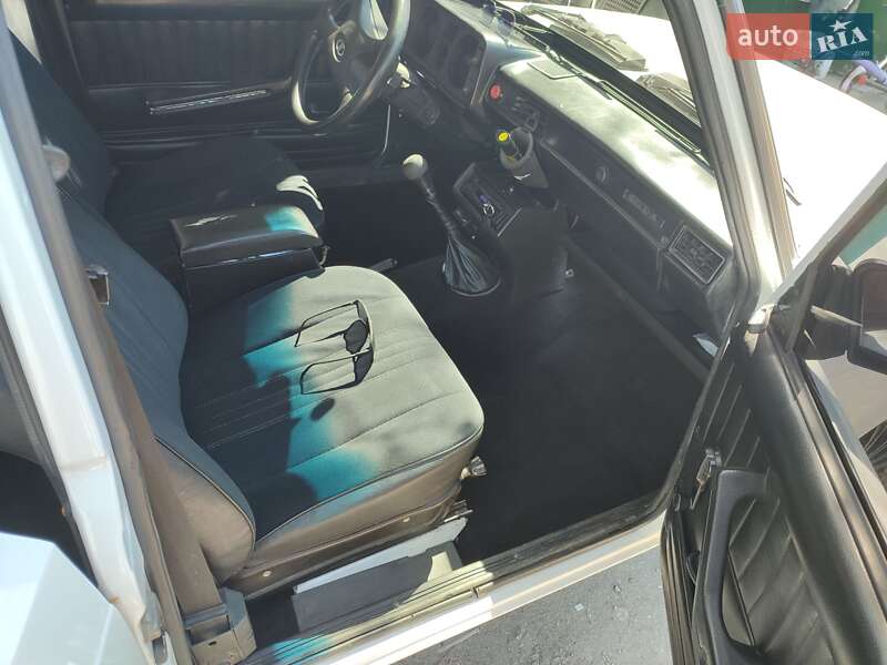 Седан ВАЗ / Lada 2105 1989 в Запоріжжі