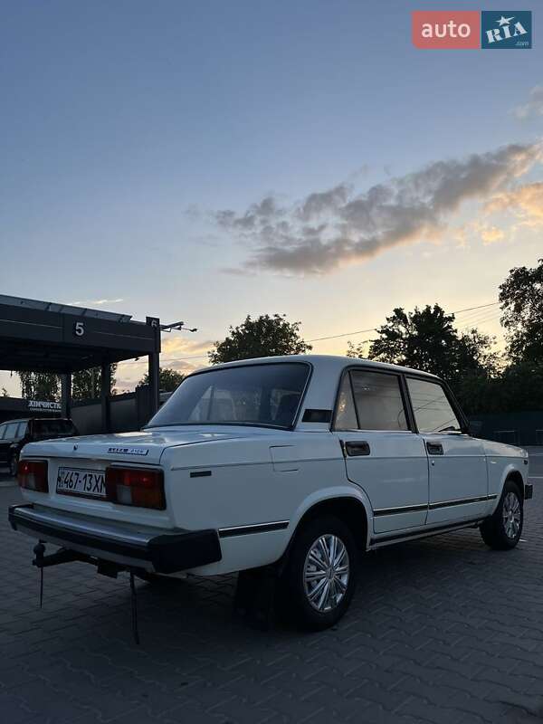 Седан ВАЗ 2105 1989 в 
