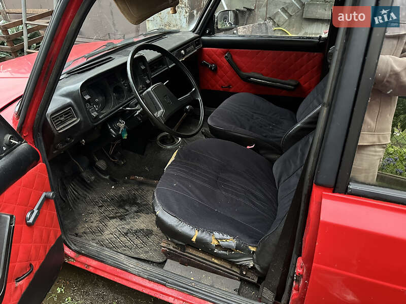 Седан ВАЗ / Lada 2105 1992 в Виннице фото 18 Седан ВАЗ / Lada 2105 1992 в Виннице