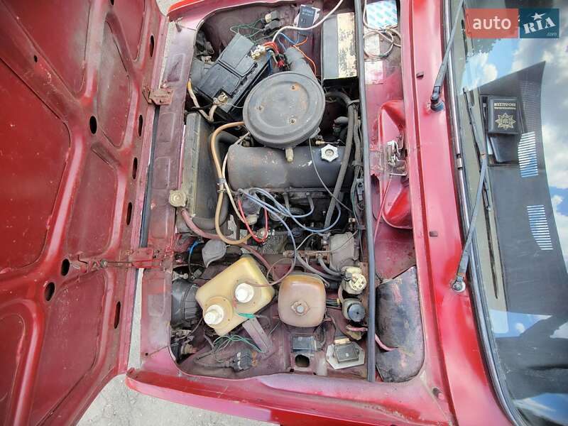 Седан ВАЗ / Lada 2105 1995 в Мизоче