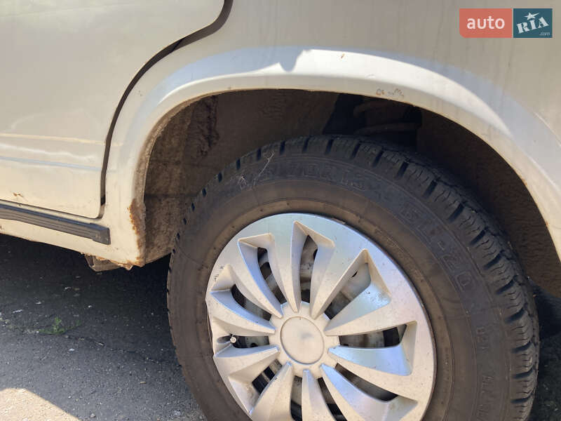 Седан ВАЗ / Lada 2105 1990 в Великой Михайловке фото 5 Седан ВАЗ / Lada 2105 1990 в Великой Михайловке