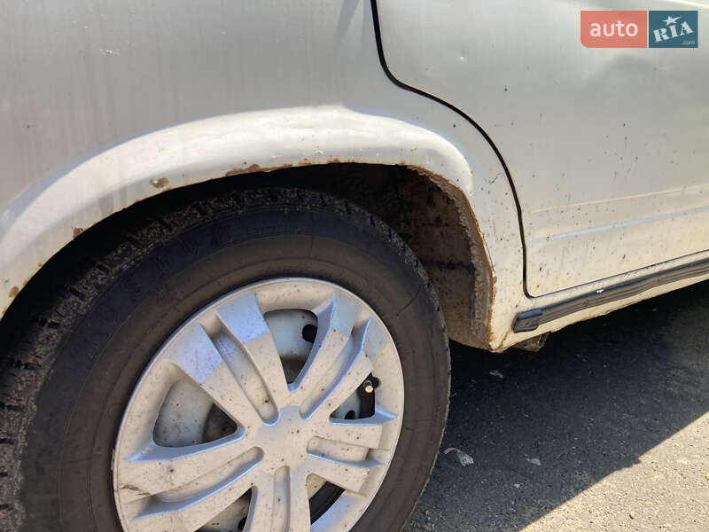 Седан ВАЗ / Lada 2105 1990 в Великой Михайловке фото 7 Седан ВАЗ / Lada 2105 1990 в Великой Михайловке