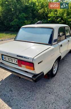 Седан ВАЗ / Lada 2105 1983 в Дніпрі