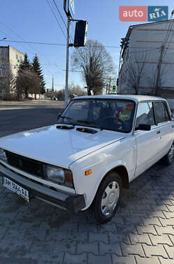 Седан ВАЗ 2105 1987 в Житомирі