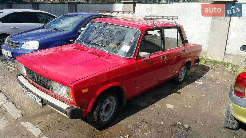 Седан ВАЗ / Lada 2105 1987 в Одессе
