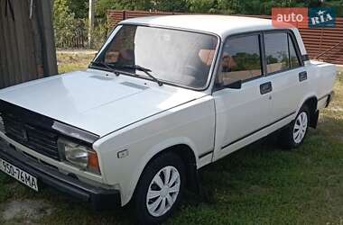 Седан ВАЗ / Lada 2105 1995 в Золотоноші