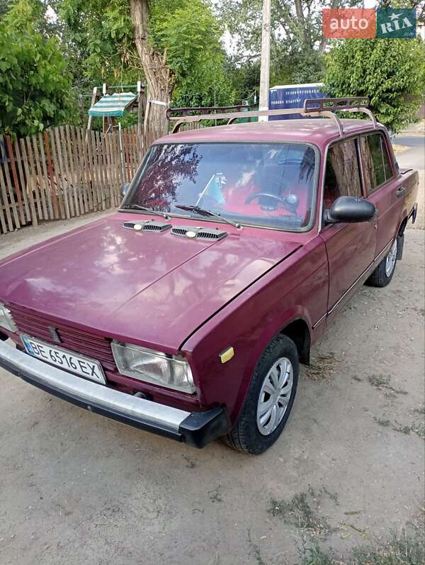Седан ВАЗ / Lada 2105 1993 в Николаеве