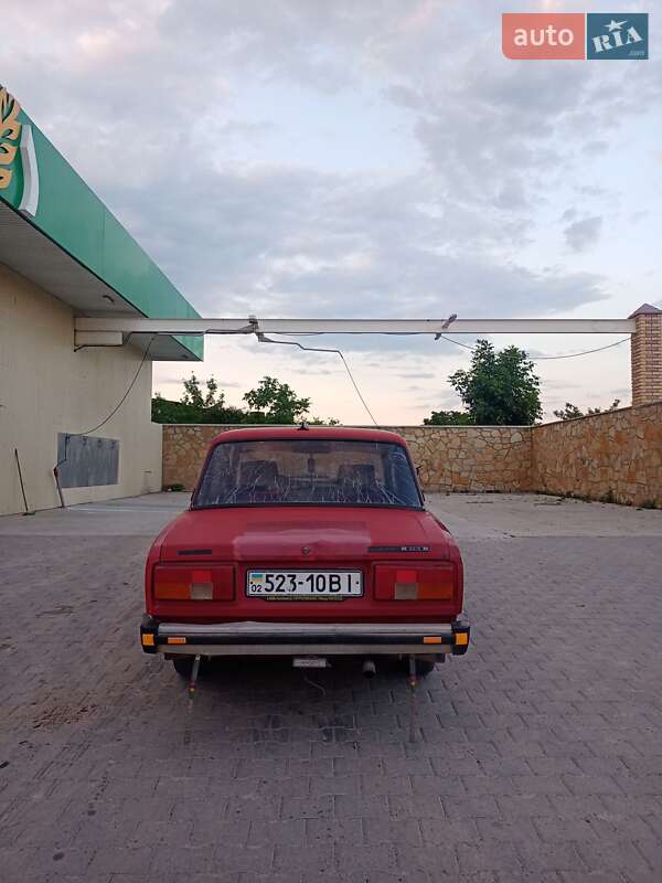 Седан ВАЗ / Lada 2105 1993 в Виннице