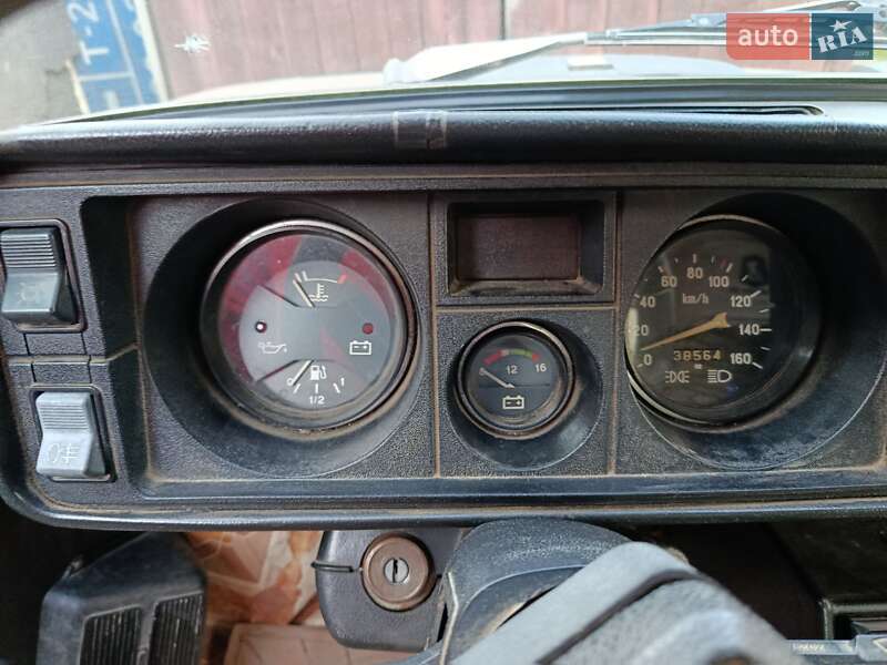 Седан ВАЗ / Lada 2105 1986 в Тернополе