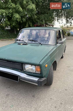 Седан ВАЗ 2105 1999 в Киеве