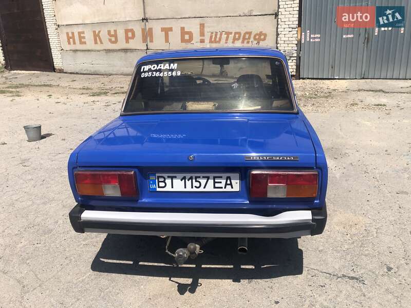 Седан ВАЗ / Lada 2105 1999 в Херсоні