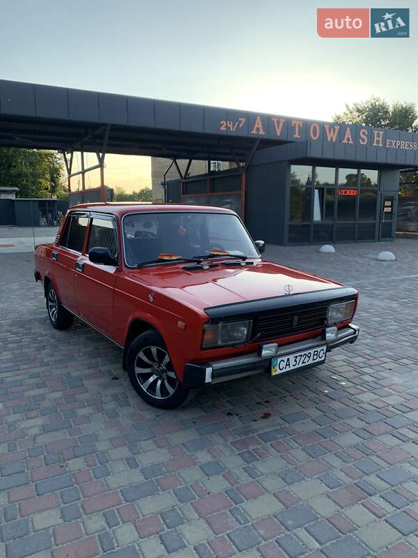 Седан ВАЗ / Lada 2105 1988 в Смеле фото Седан ВАЗ / Lada 2105 1988 в Смеле