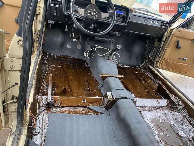 Седан ВАЗ / Lada 2105 1986 в Шептицькому