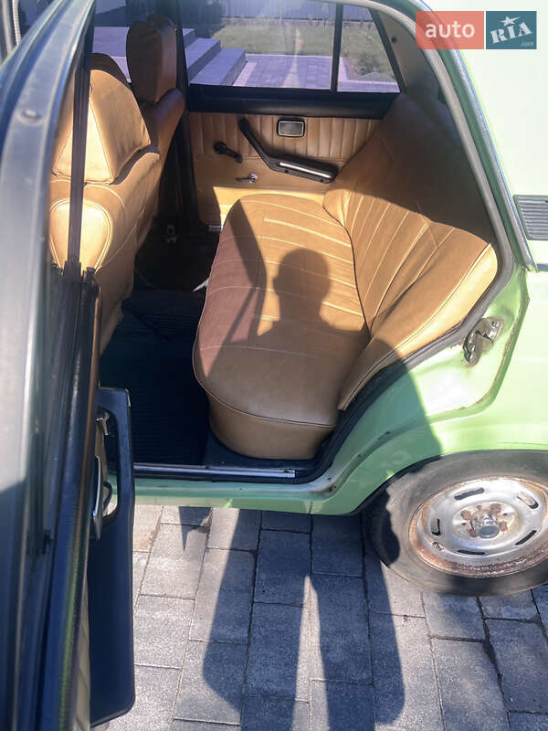 Седан ВАЗ / Lada 2105 1982 в Бродах