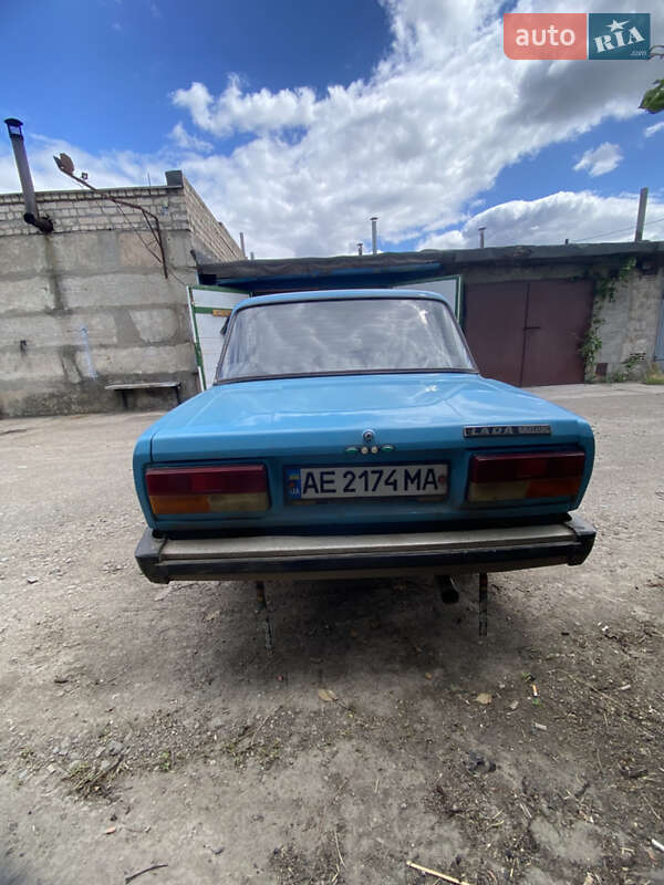 Седан ВАЗ / Lada 2105 1983 в Кривому Розі фото 4 Седан ВАЗ / Lada 2105 1983 в Кривому Розі
