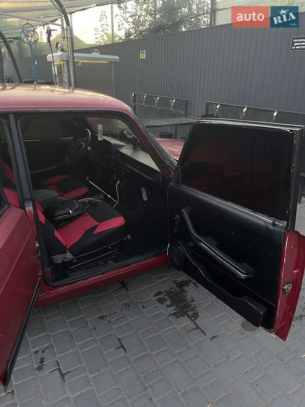 Седан ВАЗ / Lada 2105 1991 в Миколаєві