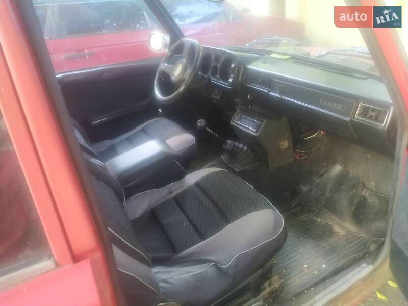 Седан ВАЗ / Lada 2105 1984 в Харькове