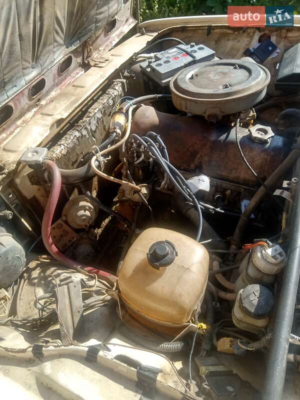 Седан ВАЗ / Lada 2105 1991 в Рудки фото 4 Седан ВАЗ / Lada 2105 1991 в Рудки